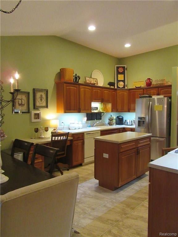 21460 Timber Ridge Drive Woodhaven, MI 48183 - Photo 17 of 50