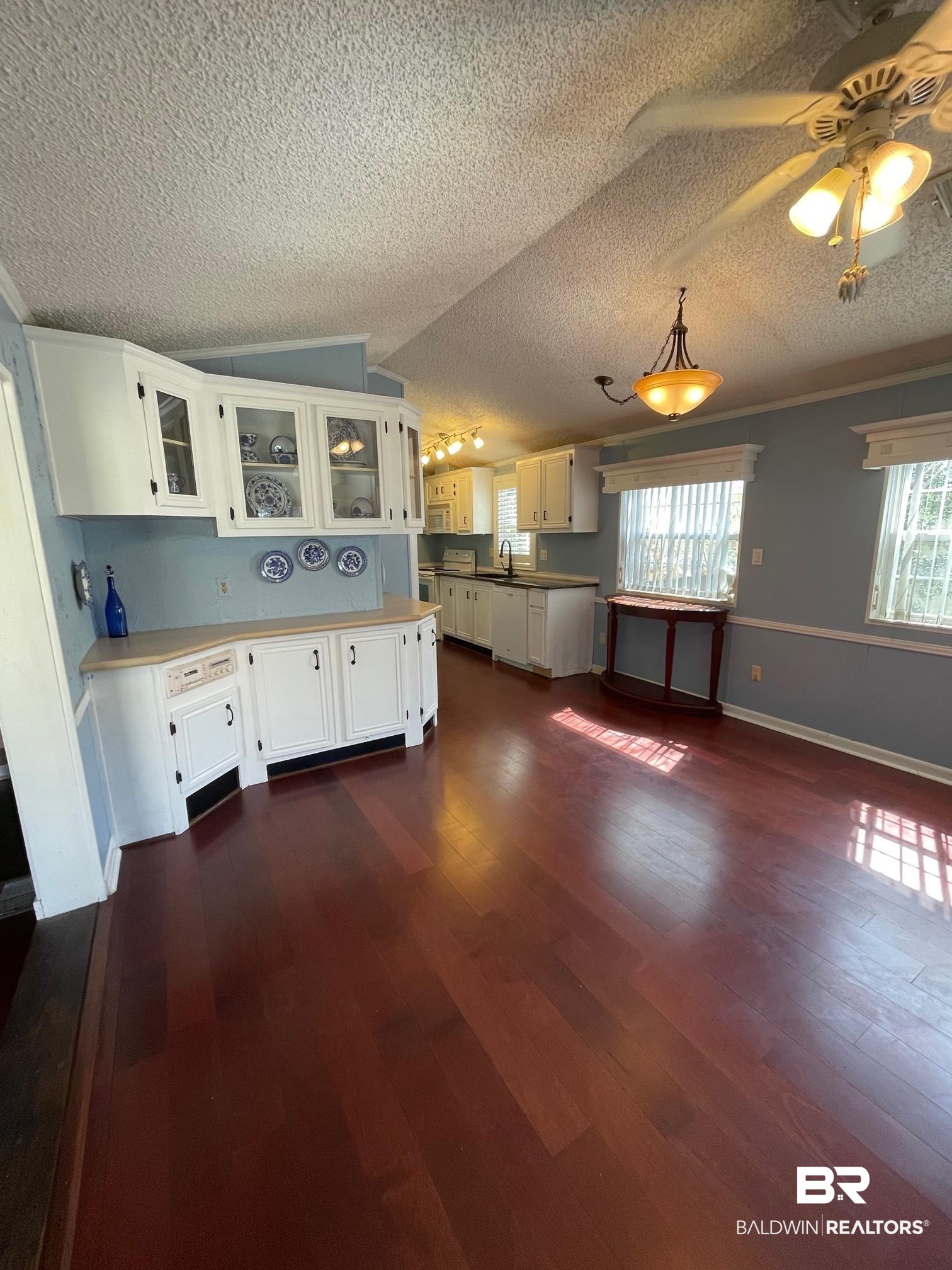 202 Defuniak Loop Lillian, AL 36549 - Photo 11 of 35