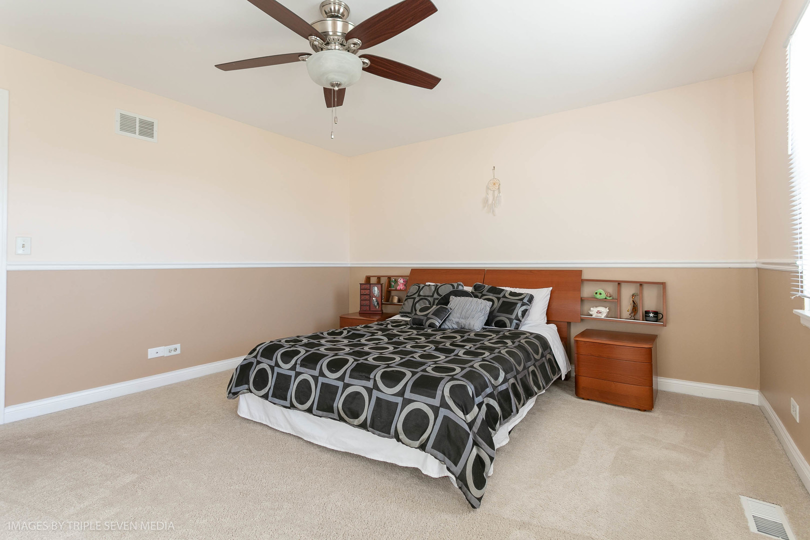 190 Rodenburg Road Roselle, IL 60172 - Photo 21 of 27