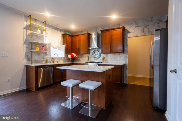$3,950 | 16028 Eagle Roost Court, Woodbridge, VA 22191