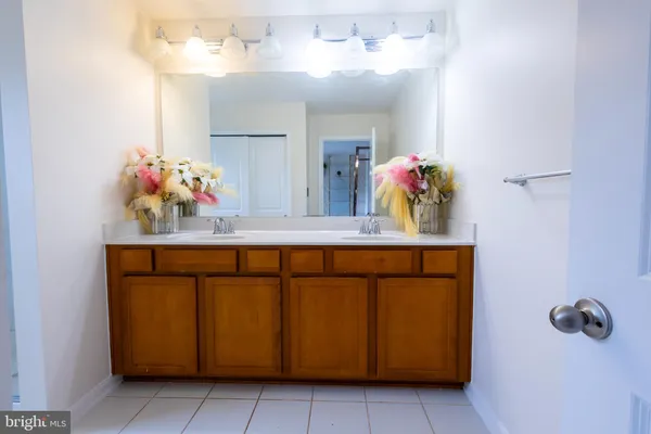 $3,950 | 16028 Eagle Roost Court, Woodbridge, VA 22191