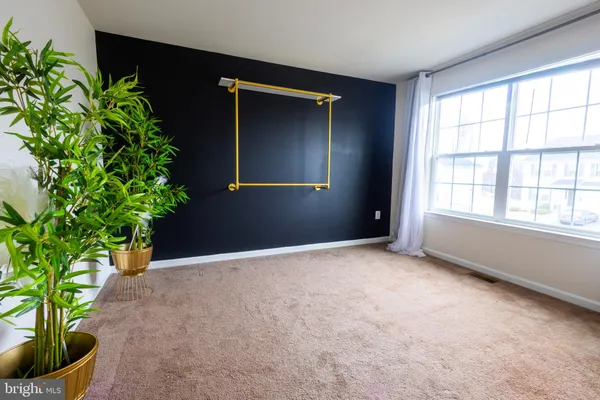 $3,950 | 16028 Eagle Roost Court, Woodbridge, VA 22191