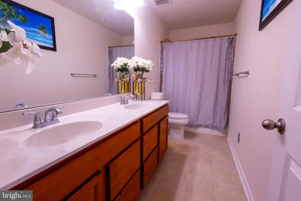 $3,950 | 16028 Eagle Roost Court, Woodbridge, VA 22191