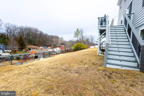 $3,950 | 16028 Eagle Roost Court, Woodbridge, VA 22191