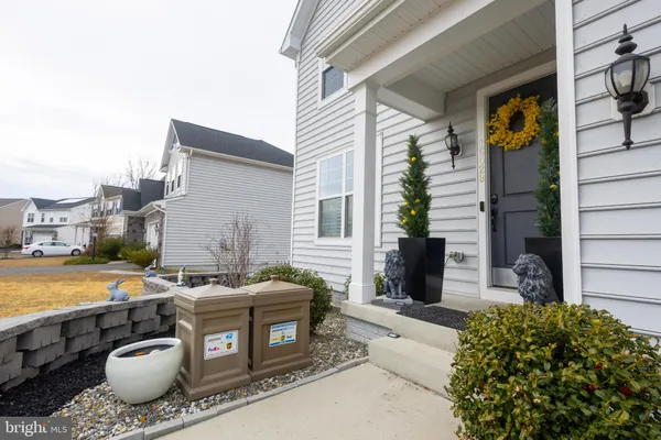 $3,950 | 16028 Eagle Roost Court, Woodbridge, VA 22191