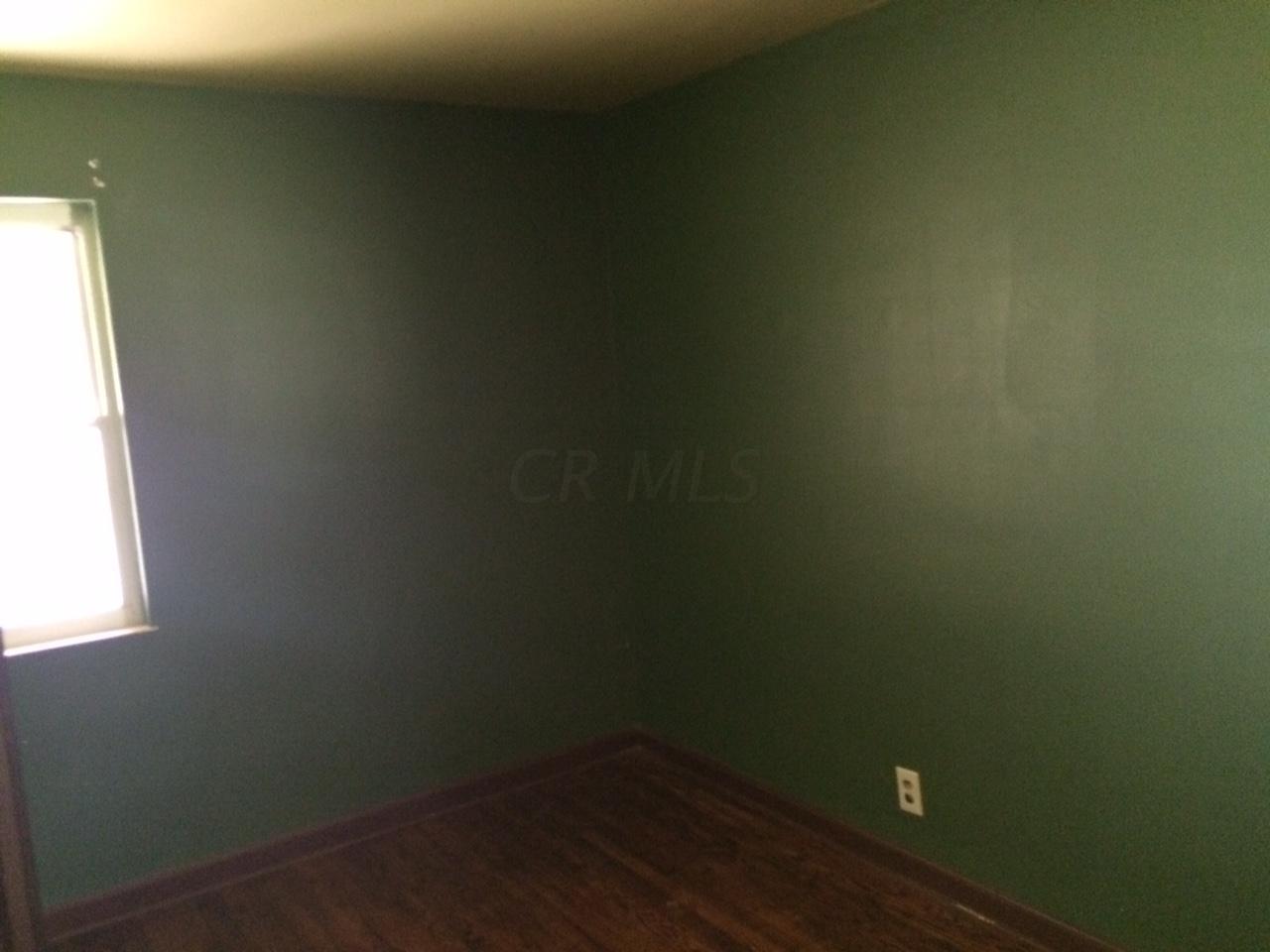 3467 South Hamilton Road Columbus, OH 43232 - Photo 7 of 10 Gallery Image 7