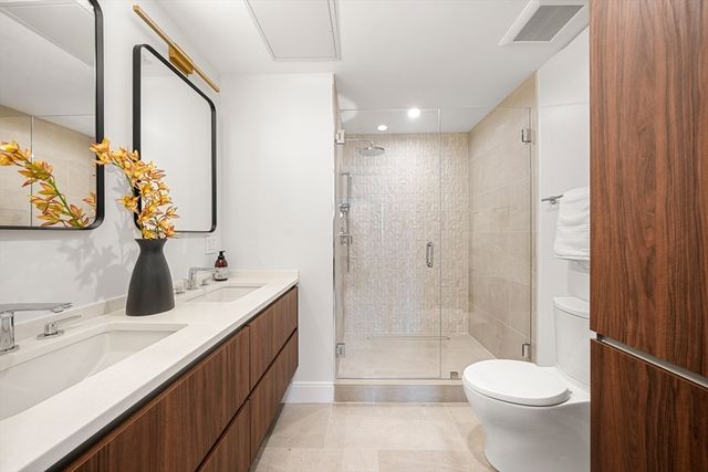 $1,690,000 | 407 East 7th Street, Unit 1, Boston, MA 02127