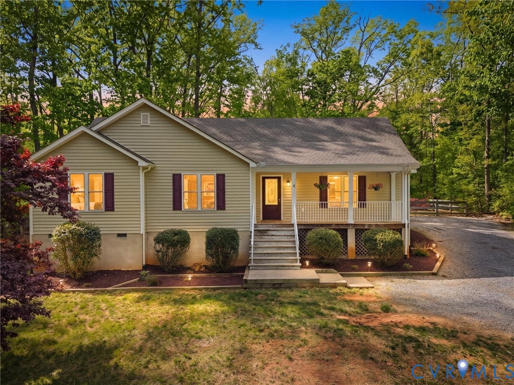 Welcome to 2094 Hancock Rd