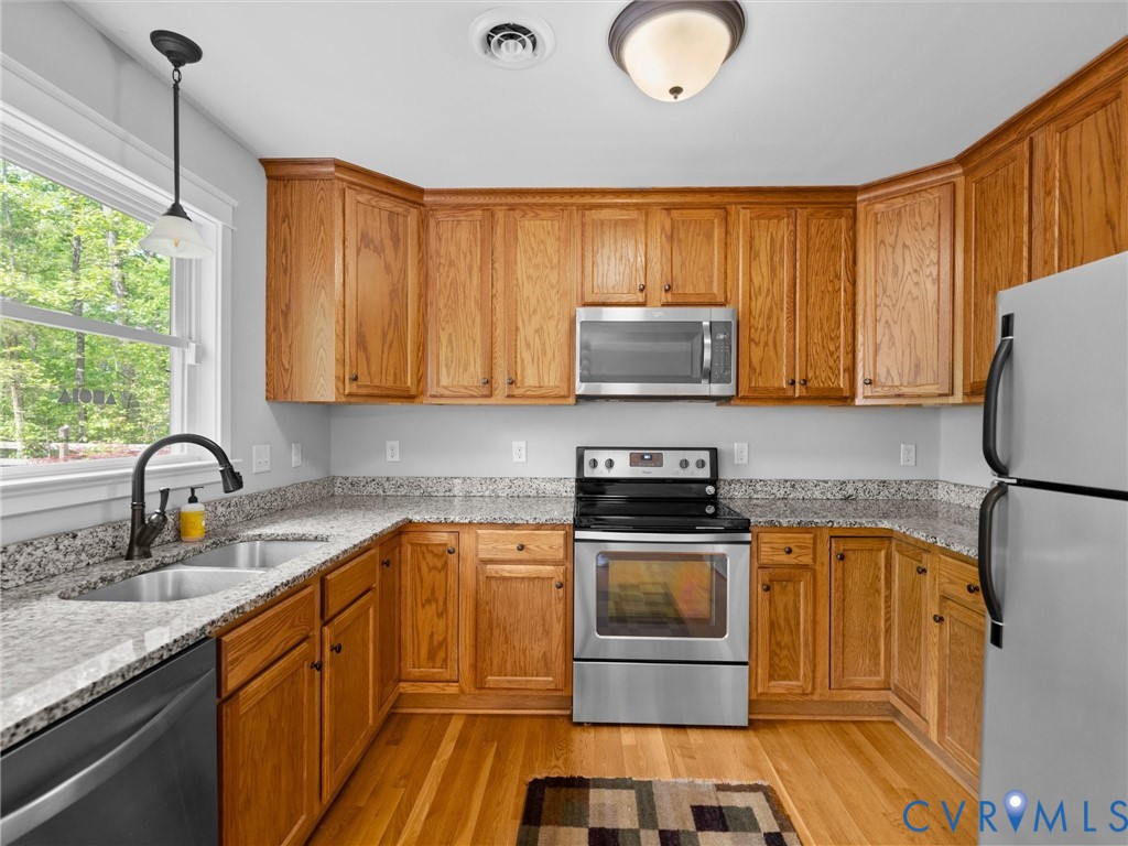 2094 Hancock Road Powhatan, VA 23139 - Photo 12 of 33