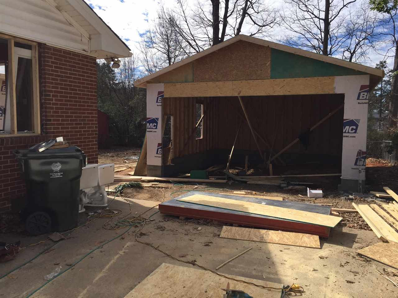3709 Kingsley Place Raleigh, NC 27609 - Photo 2 of 7 Photo 2