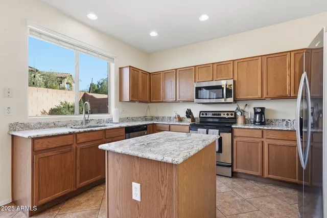 an empty room with an entryway