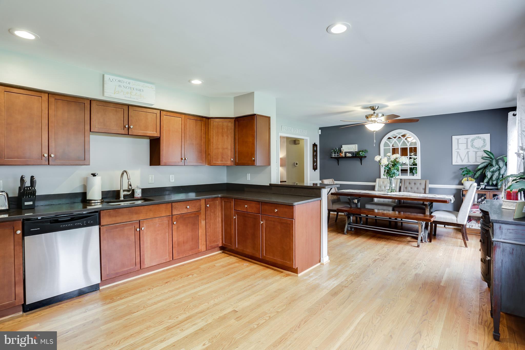 12307 Timber Grove Road Owings Mills, MD 21117 - Photo 11 of 27 Kitchen