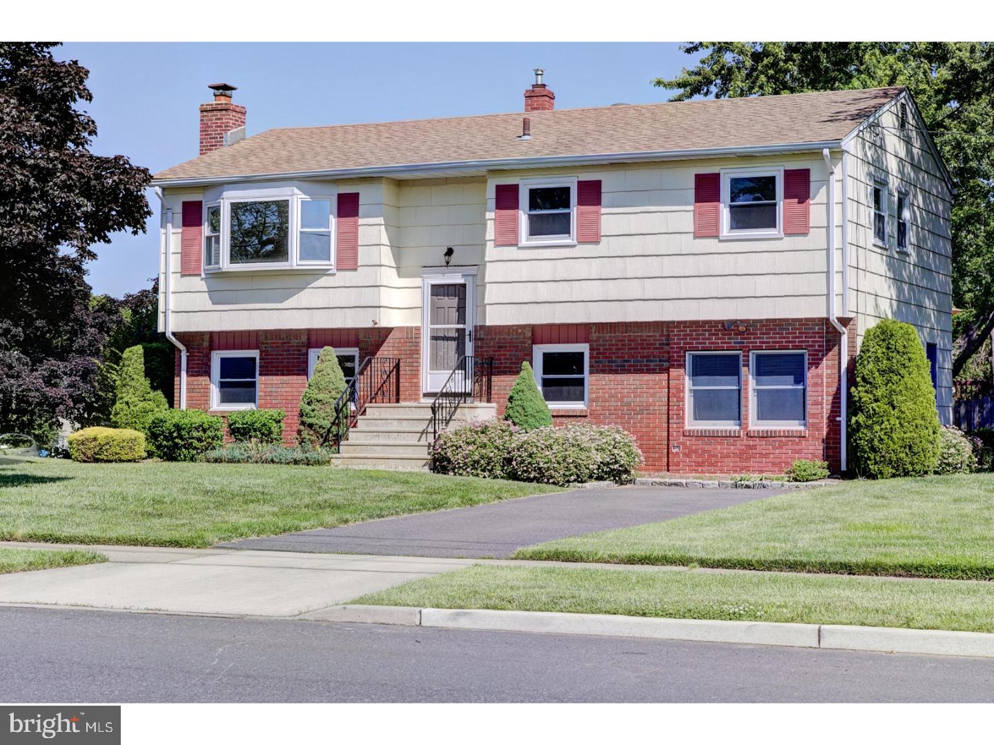 160 Hempstead Road Hamilton, NJ 08610 - Photo 1 of 23