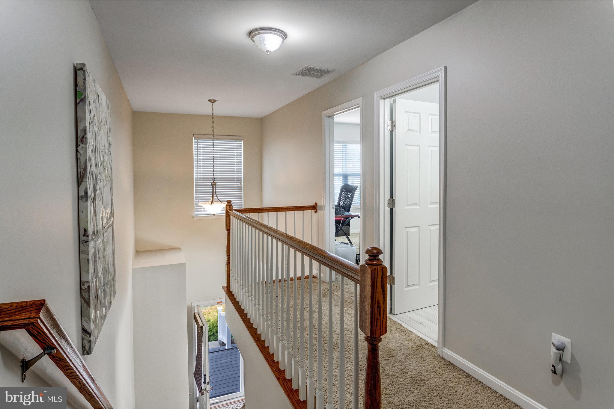 4287 Meyers Road Triangle, VA 22172 - Photo 34 of 51 a view of a hallway with interior of the house
