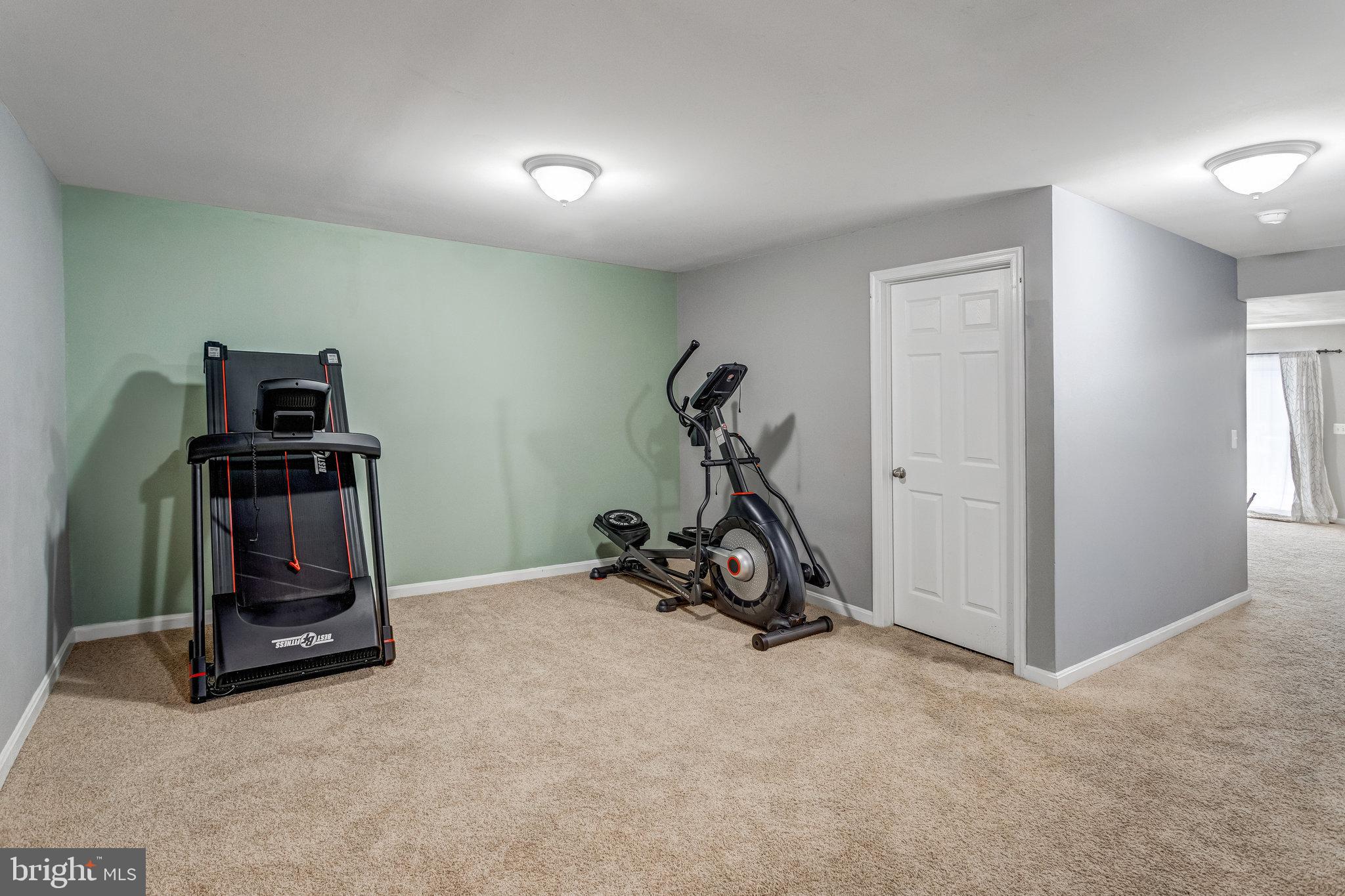 4287 Meyers Road Triangle, VA 22172 - Photo 39 of 51 a view of room with gym equipment