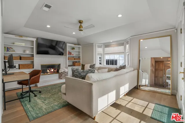 $1,550,000 | 3580 Gundry Avenue, Long Beach, CA 90807