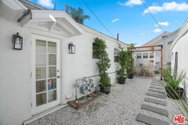 $1,550,000 | 3580 Gundry Avenue, Long Beach, CA 90807