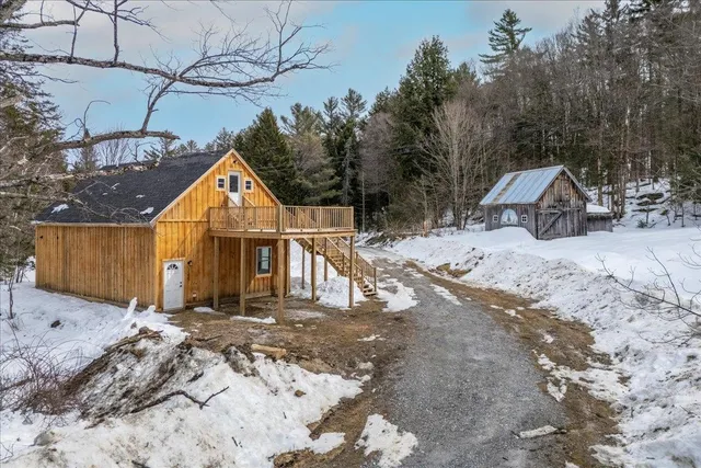 $695,000 | 1595 Healdville Road, Mount Holly, VT 05758