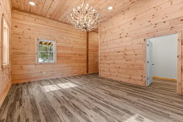 $695,000 | 1595 Healdville Road, Mount Holly, VT 05758