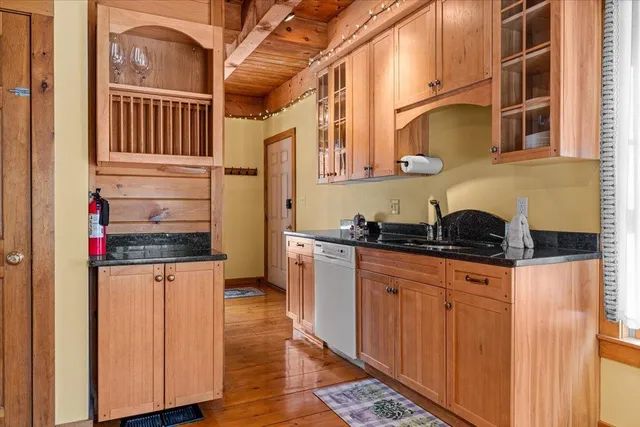 $695,000 | 1595 Healdville Road, Mount Holly, VT 05758