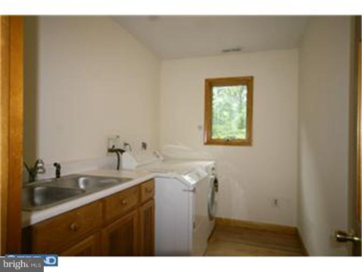 551 New Albany Road Moorestown, NJ 08057 - Photo 15 of 20 Gallery Image 15