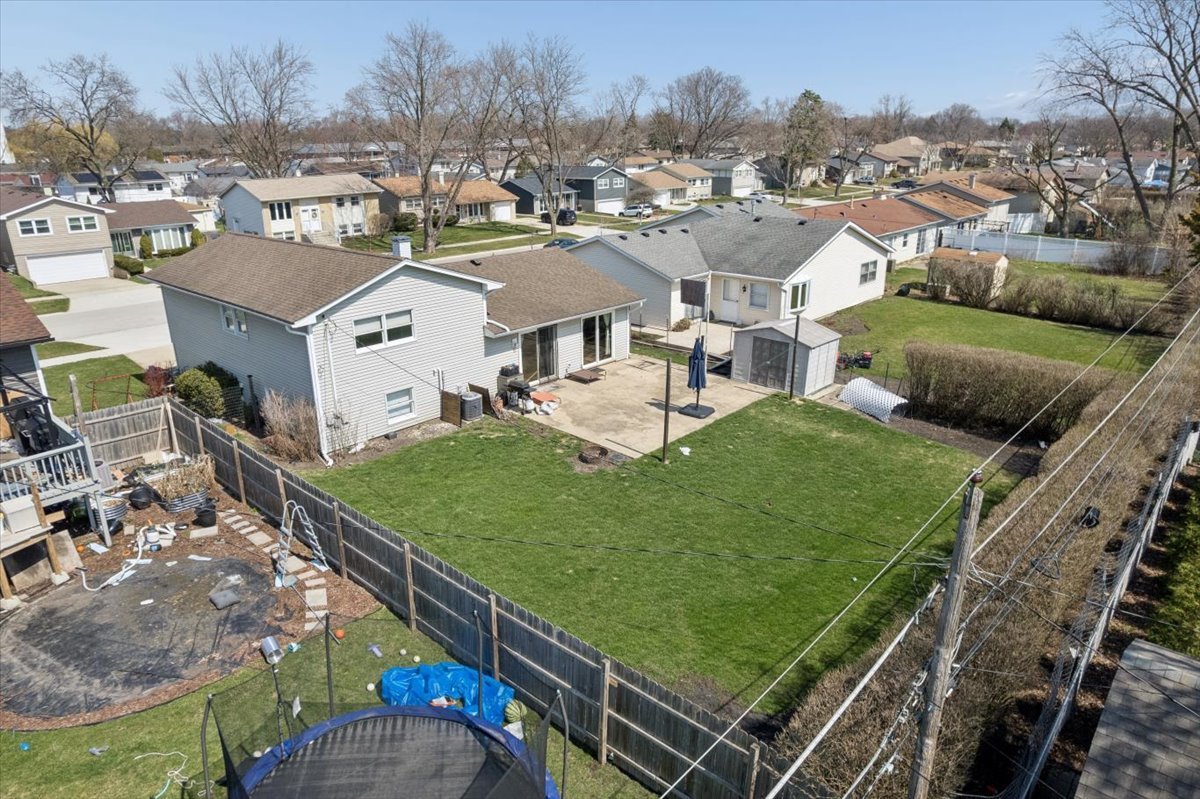 703 Westmere Road Des Plaines, IL 60016 - Photo 24 of 35