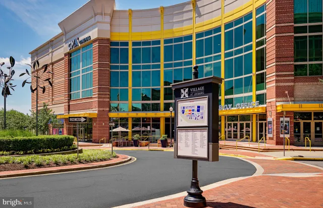 $864,400 | 42851 Robins Perch Terrace, Leesburg, VA 20176