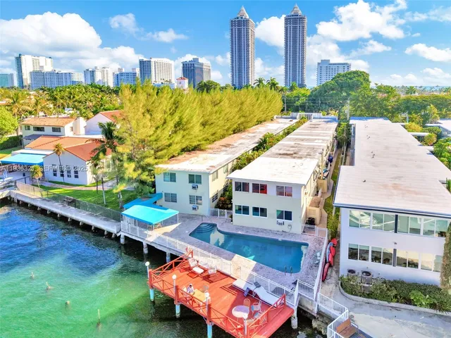 $1,800 | 4730 Pine Tree Drive, Unit 14, Miami Beach, FL 33140