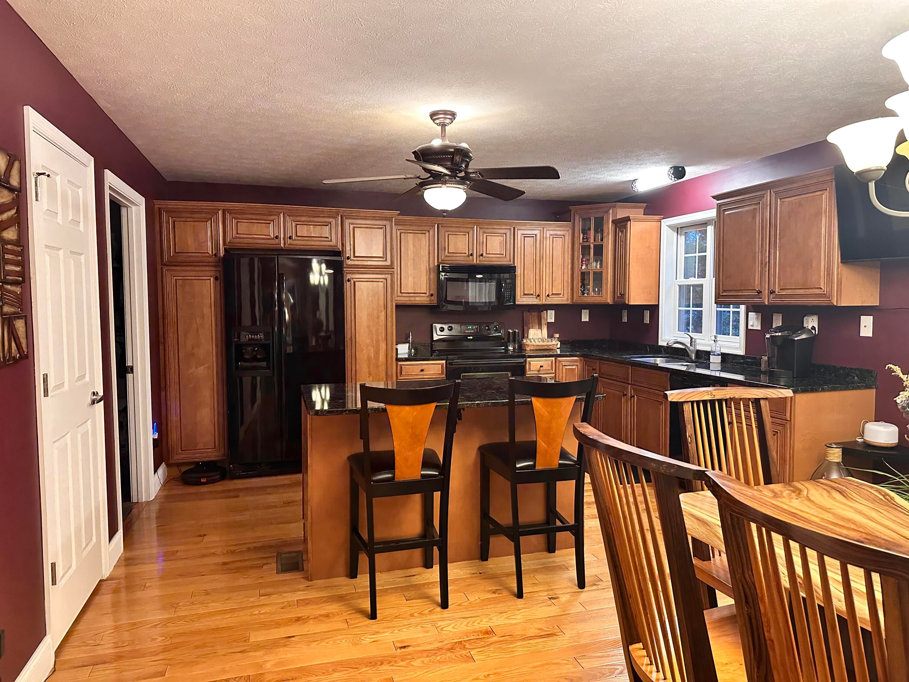 220 South Ridgewood Drive Cool Ridge, WV 25825 - Photo 8 of 27 Gallery Image 8