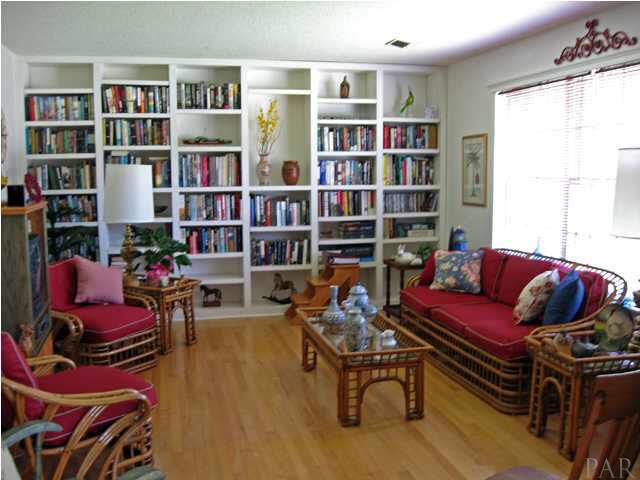 7444 Templeton Road Pensacola, FL 32506 - Photo 5 of 13 Gallery Image 5