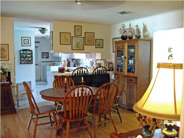 7444 Templeton Road Pensacola, FL 32506 - Photo 8 of 13 Gallery Image 8