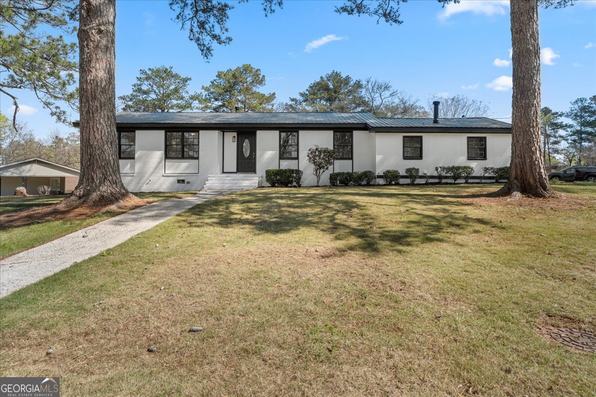 1024 Normandy Road Macon, GA 31210 - Photo 2 of 22