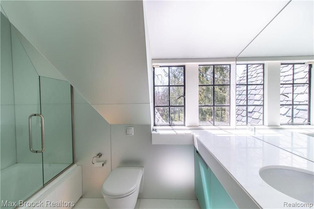 1820 Rathmor Road Bloomfield Hills, MI 48304 - Photo 34 of 41