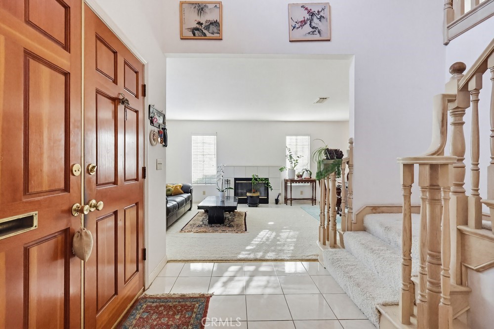 7114 Terrapin Way Tujunga, CA 91042 - Photo 11 of 68