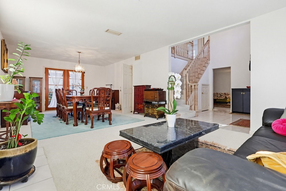 7114 Terrapin Way Tujunga, CA 91042 - Photo 13 of 68