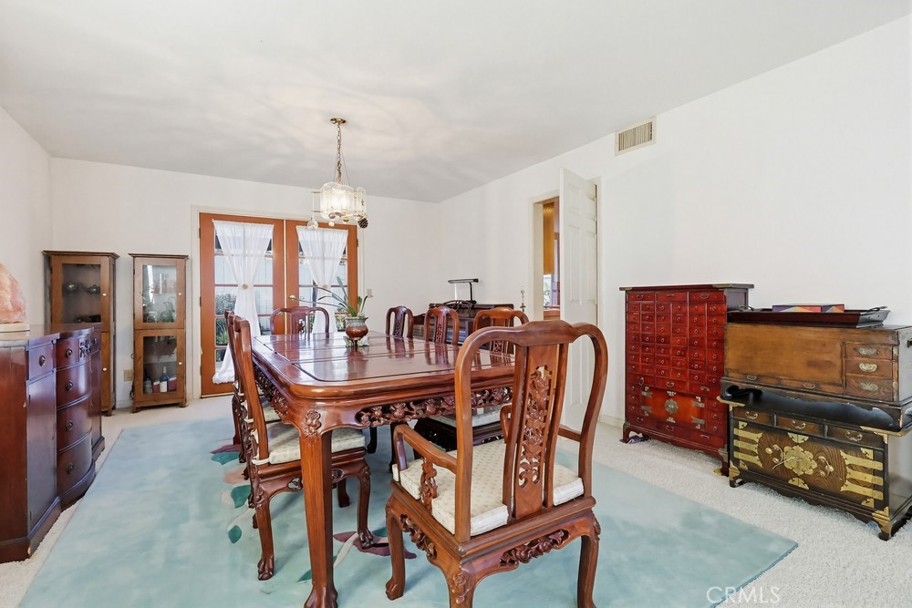7114 Terrapin Way Tujunga, CA 91042 - Photo 7 of 68 Dining Area with Fireplace