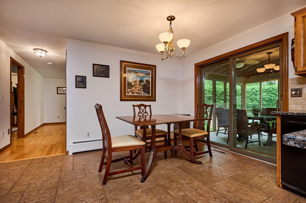 1 Ashley Circle Easthampton, MA 01027 - Photo 11 of 42