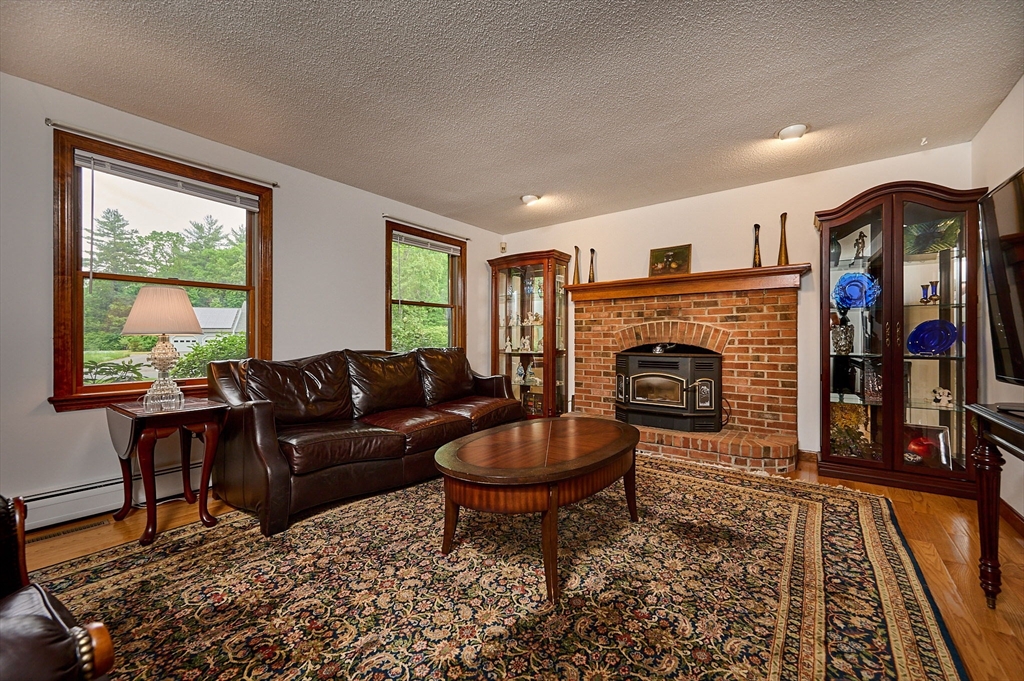 1 Ashley Circle Easthampton, MA 01027 - Photo 12 of 42