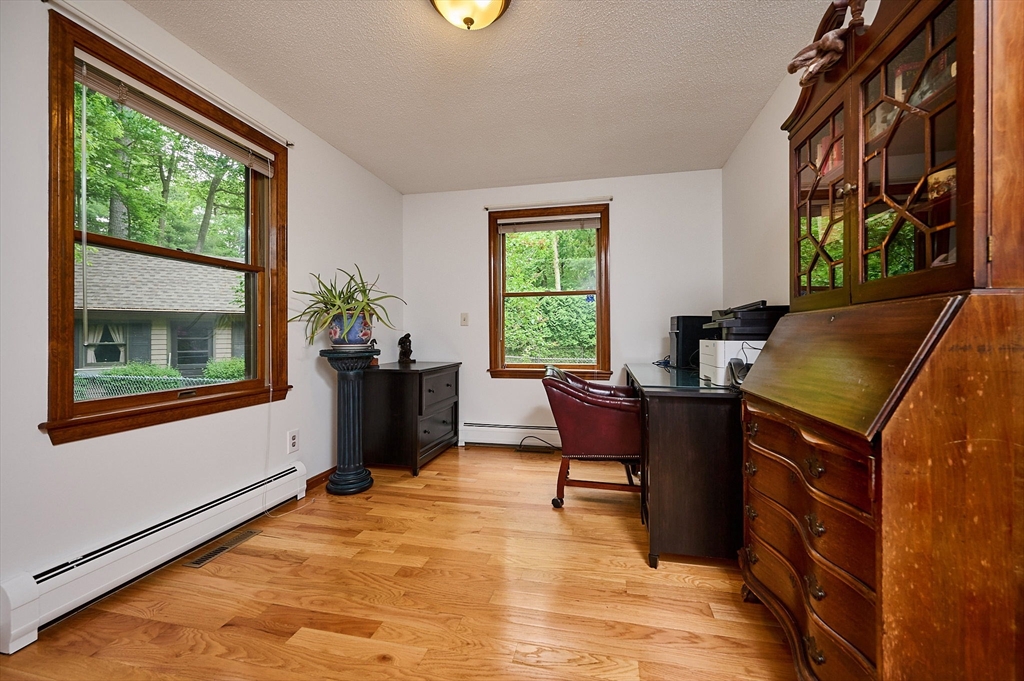 1 Ashley Circle Easthampton, MA 01027 - Photo 16 of 42