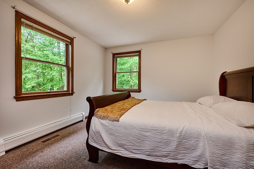 1 Ashley Circle Easthampton, MA 01027 - Photo 22 of 42