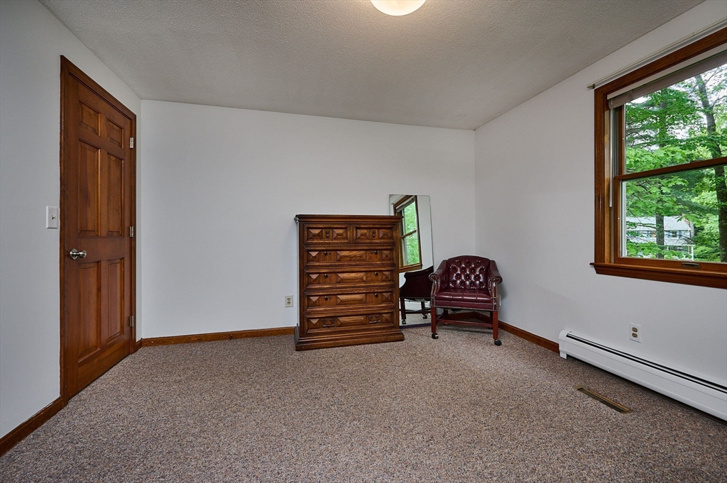 1 Ashley Circle Easthampton, MA 01027 - Photo 23 of 42