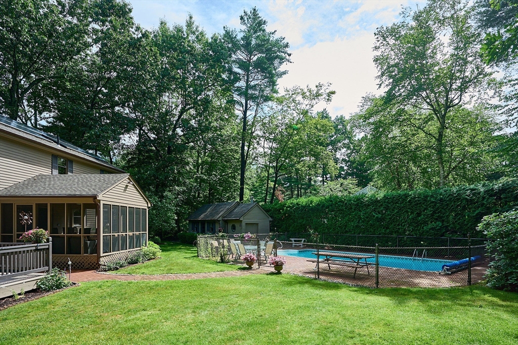 1 Ashley Circle Easthampton, MA 01027 - Photo 32 of 42