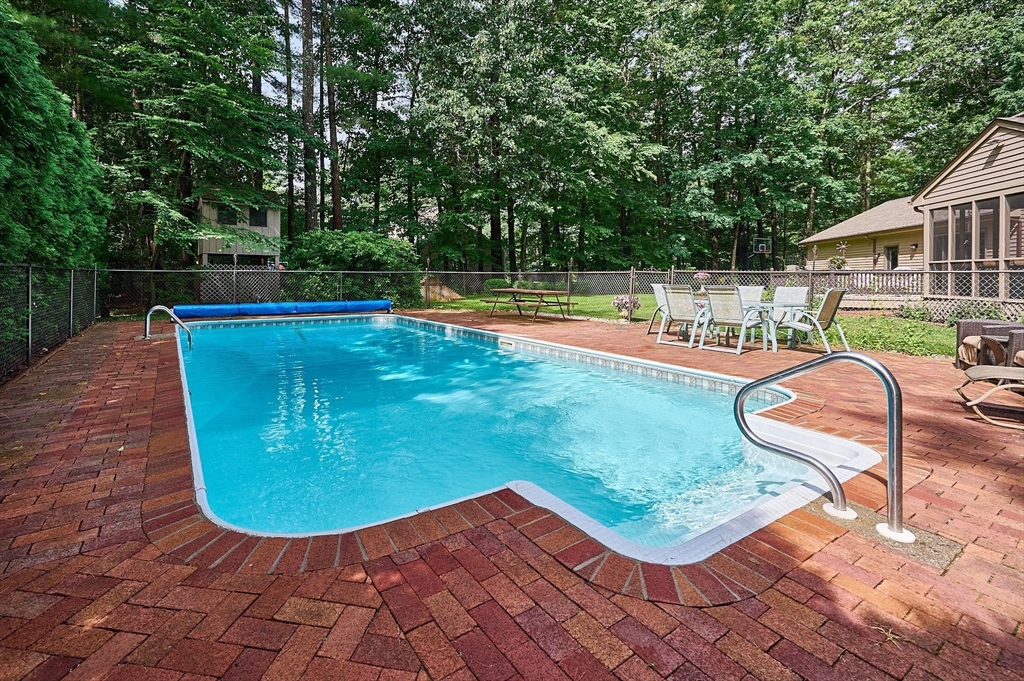 1 Ashley Circle Easthampton, MA 01027 - Photo 34 of 42