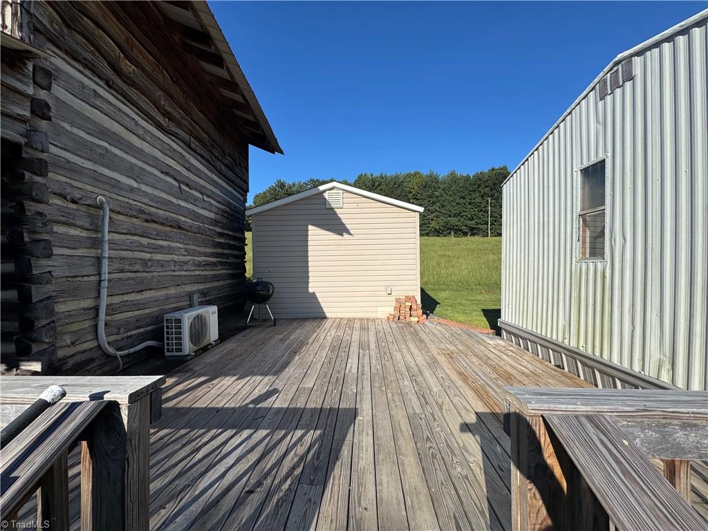 2375 Old Us Highway Ronda, NC 28670 - Photo 17 of 31