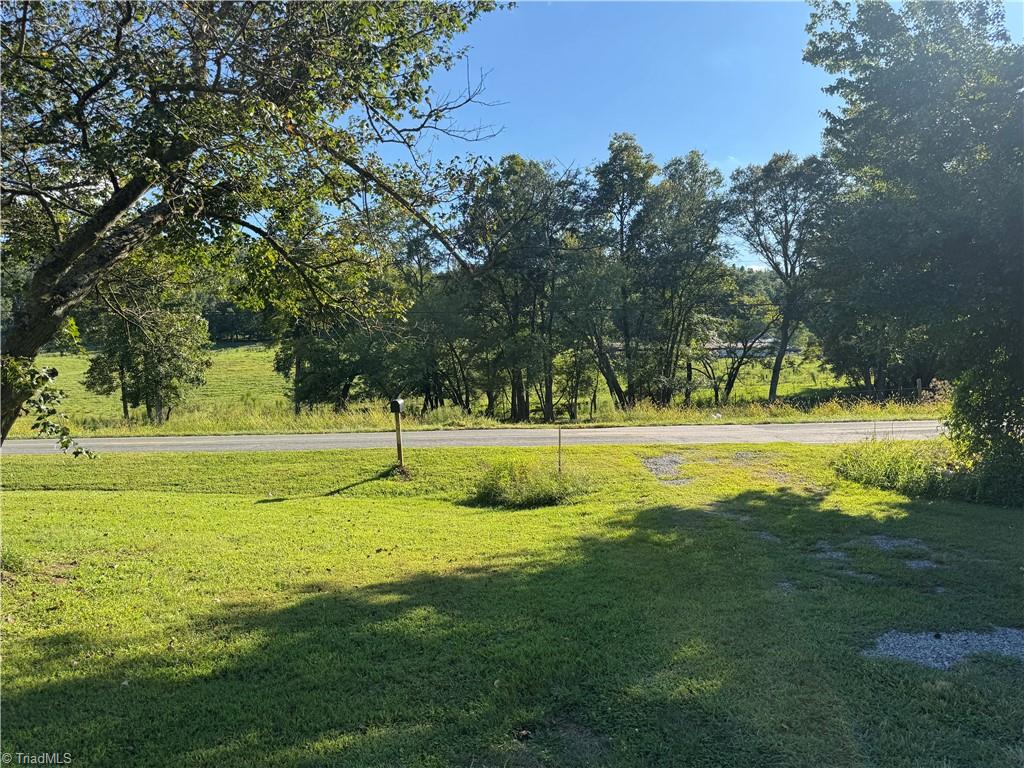 2375 Old Us Highway Ronda, NC 28670 - Photo 4 of 31