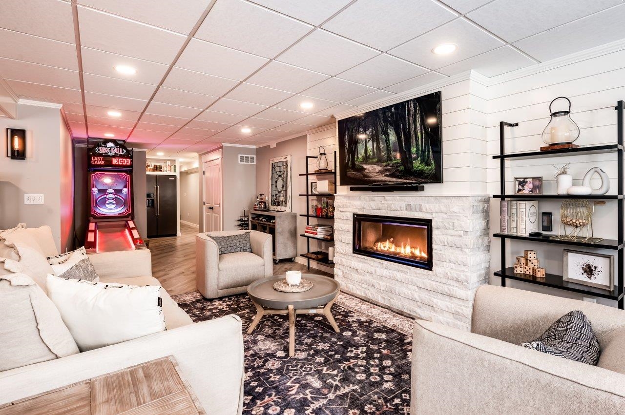 8 Cider Mill Lane Stratham, NH 03885 - Photo 27 of 50