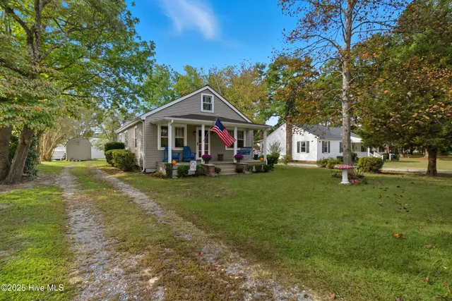 $229,000 | 907 West Queen Street, Edenton, NC 27932