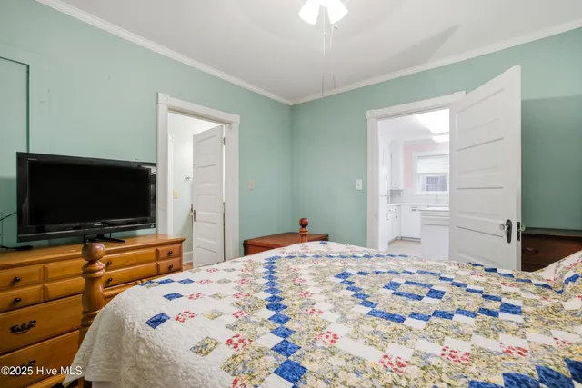 $229,000 | 907 West Queen Street, Edenton, NC 27932