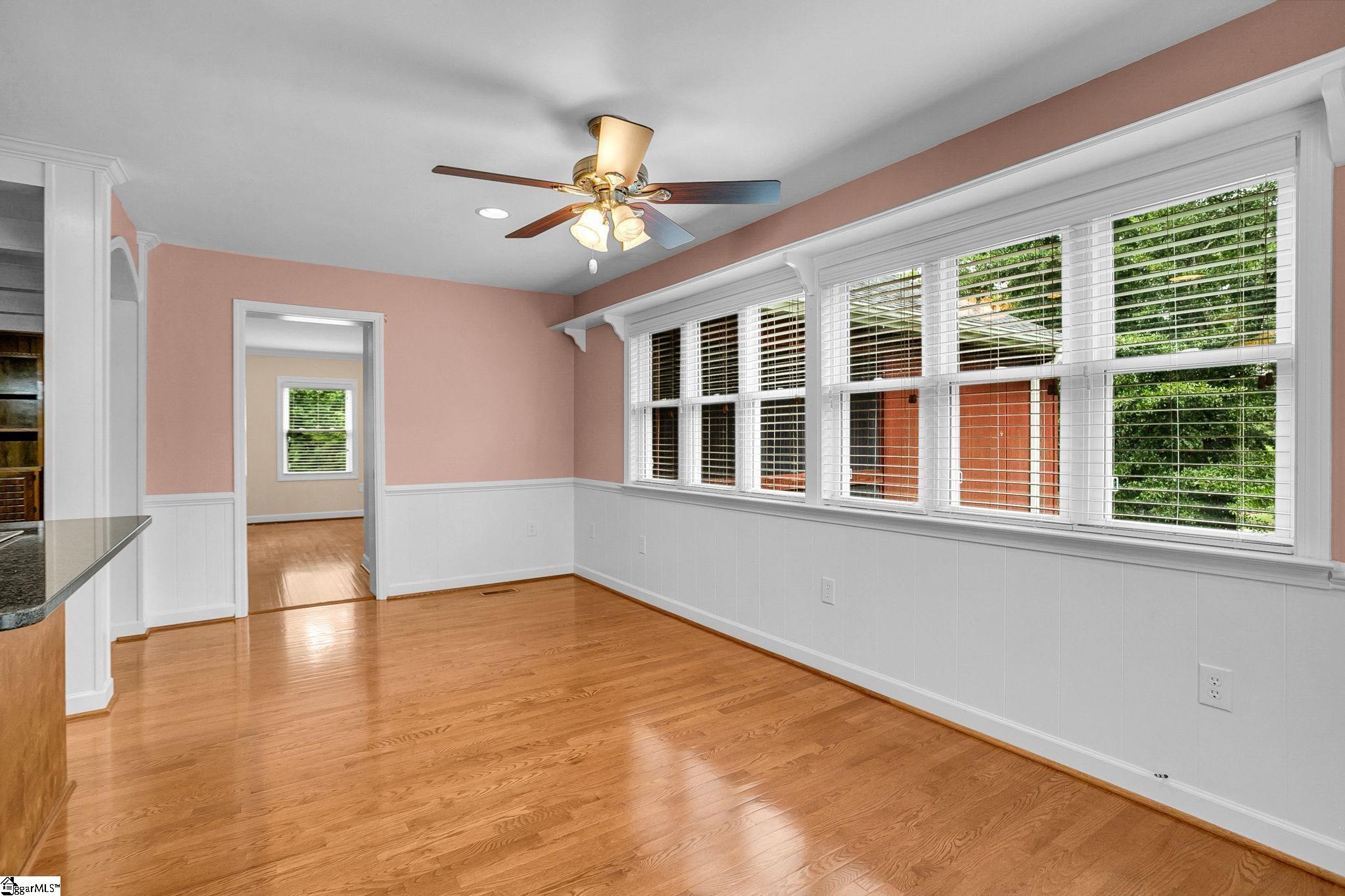 204 Montclair Road Greer, SC 29651 - Photo 19 of 43