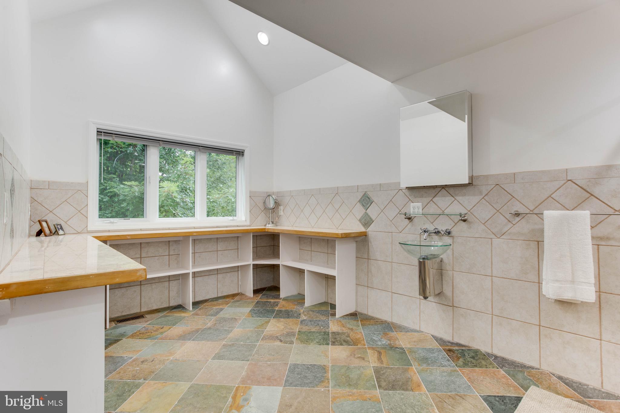 3002 Friends Road Annapolis, MD 21401 - Photo 23 of 46 Gallery Image 23